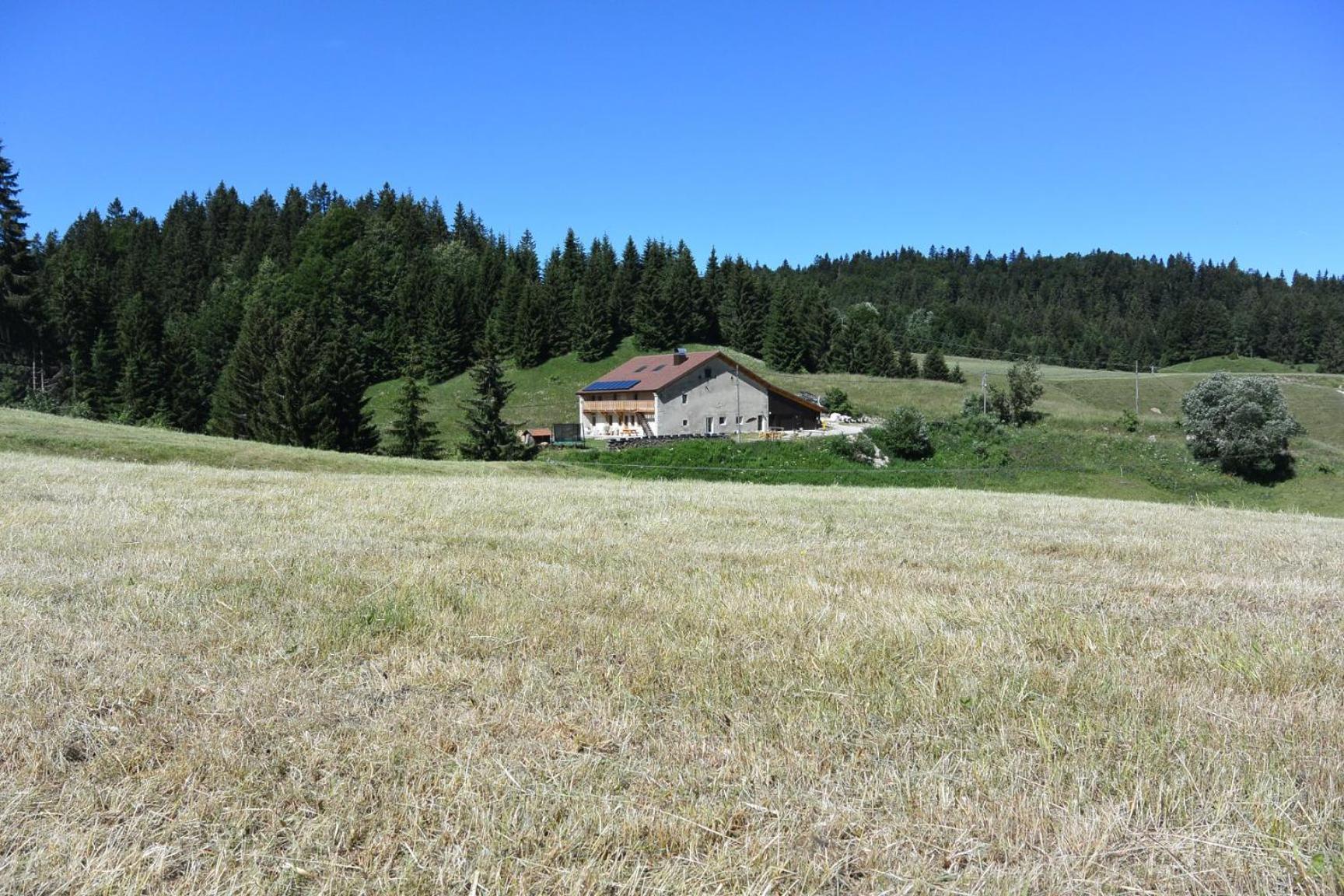 Gites Tre Le Grenier Les Moussieres Zewnętrze zdjęcie